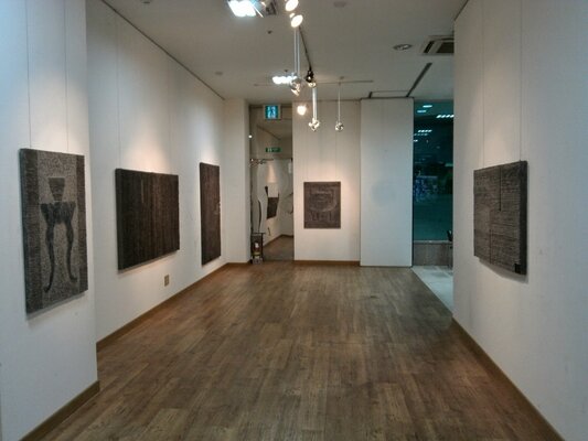 DAESUN CHOI in the Studio
