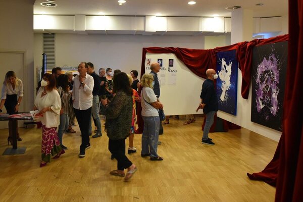 Stefano Di Loreto in the Studio: Visita alla mostra personale "L'Asse Interiore, la Bellezza" all'interno del Festival Dannunziano 2022 nel Museo Aurum, Italia