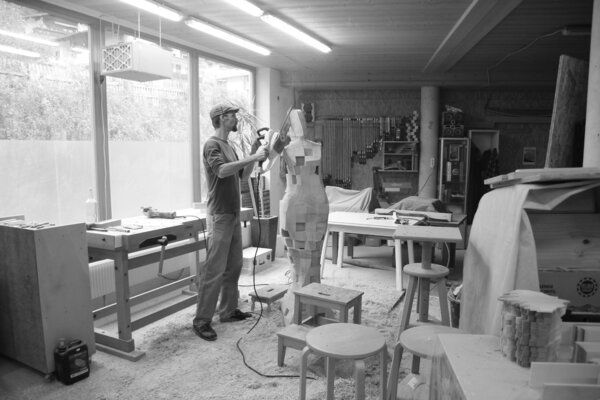 Manfred Hellweger in the Studio: work in progress "inner values I"