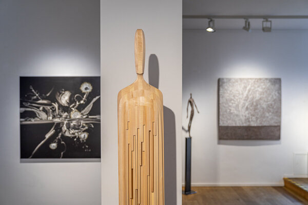 Manfred Hellweger in the Studio: exhibition Gallery Hegemann in Munich