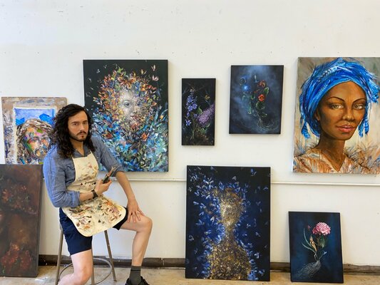 Matteo Neivert in the Studio
