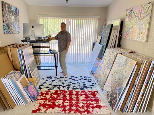 Ezra Bejar in the Studio: Ezra Bejar Art Studio, June 2021