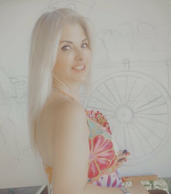 Anne-Marie Torrisi in the Studio