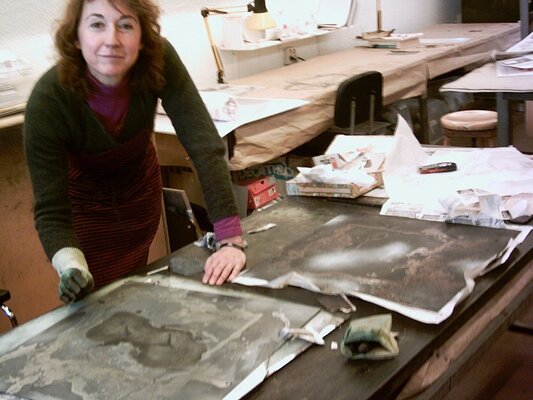 Isabel Ruíz Perdiguero in the Studio: En el taller de grabado