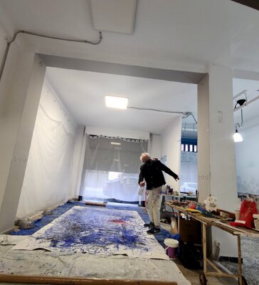 Karel Stoop in the Studio