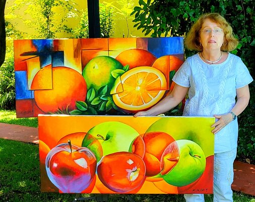 Estela Del Valle Mañez in the Studio: "JARRONES EN GEOETRIA I"  y "JARRONES EN GEOMETRIA II",  Mucho COLOR y una fuerte linea geometrica en su dibujo