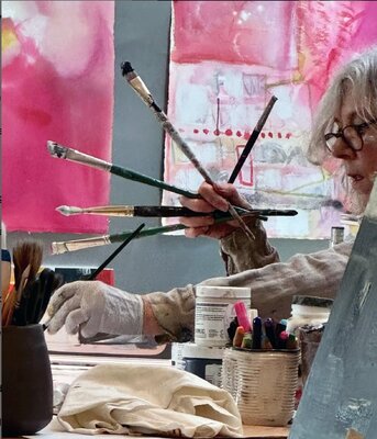 Irene Nelson in the Studio