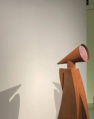 Victor Popov in the Studio: Jiangxi Art Museum Nanchang 8.11.2024-5.01.2025i