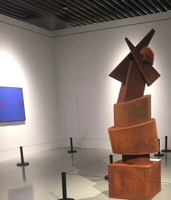 Victor Popov in the Studio: Jiangxi Art Museum Nanchang