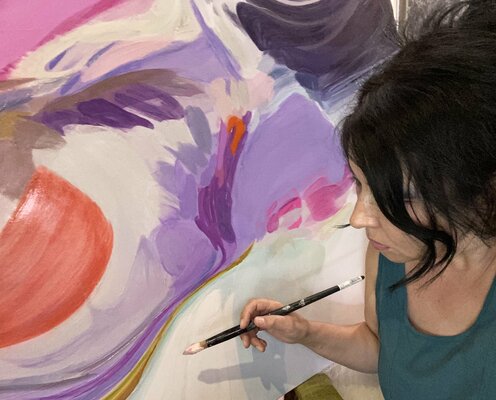 Irena Orlov in the Studio