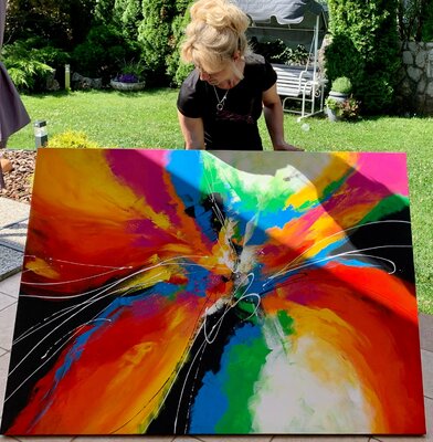 Julijana Ravbar in the Studio
