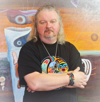 Vladimir Kolosov in the Studio: In studio.