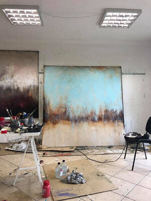 Lukasz Olek in the Studio