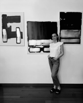 Anca Todrican in the Studio