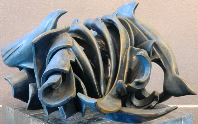 Giovanni Tomaselli in the Studio: "Ditirambo Arione" ceramica patinata  bronzo