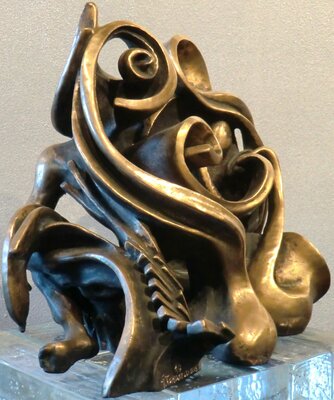 Giovanni Tomaselli in the Studio: "Sinfonia d'amore" bronzo fusione a cera persa