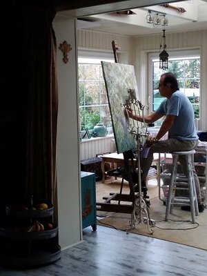 Mariusz Kaldowski in the Studio