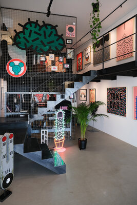 Luigi Notarnicola in the Studio: Atelier