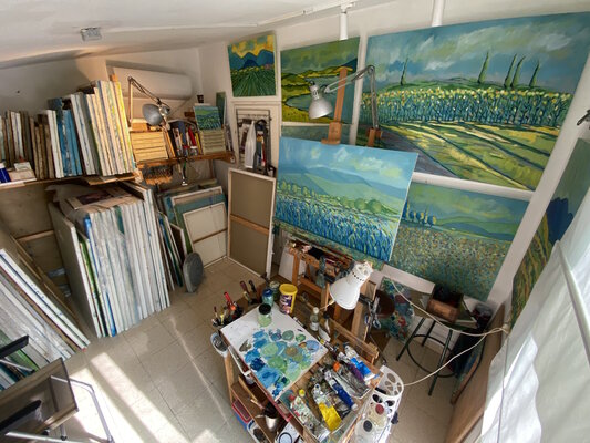 Jacques Sterenberg in the Studio: Watch out ! the collection guard is in action.