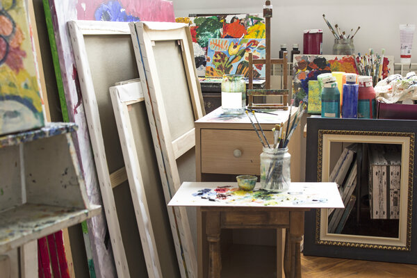 Simonida Djordjevic in the Studio