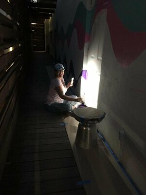Virginia Valère in the Studio: Creation d'un mural pour le Marseilles Hotel a Miami Beach, meme la nuit!!