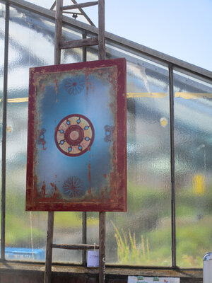 Jörg "Yogi" Schäfer in the Studio: Ausstellung am Glashaus - Linsengericht Juli 2022 - mehr unter #atelierbernbach