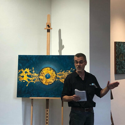 Jörg "Yogi" Schäfer in the Studio: Vernissage der Ausstellung "Neue Impulse" am 11.09.21 - Museum Gelnhausen - bis 03. Okt. 2021