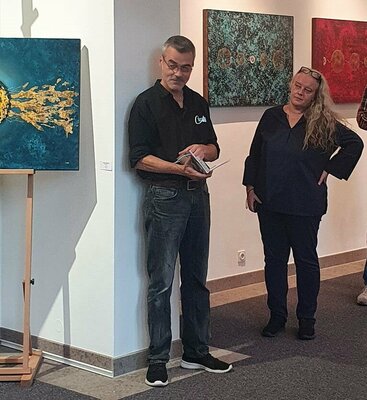Jörg "Yogi" Schäfer in the Studio: Vernissage "Neue Impulse" - mit meiner Partnerin Kerstin Franz (auch hier bei singulart zu finden)  www.art-franz.de