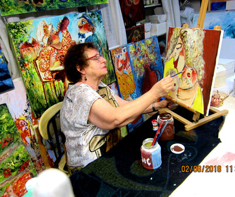 Malka Tsentsiper in the Studio