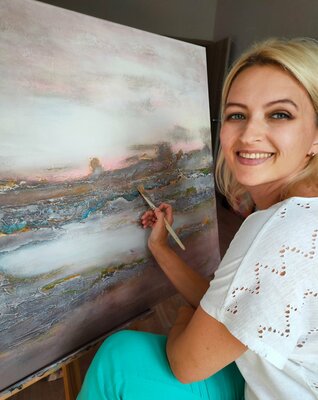 Marina Okulova in the Studio