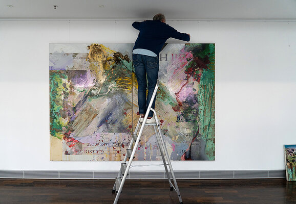 Peter Vahlefeld in the Studio: Installation View — Allianz Art Collection