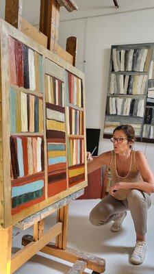 Sophie Dumont in the Studio