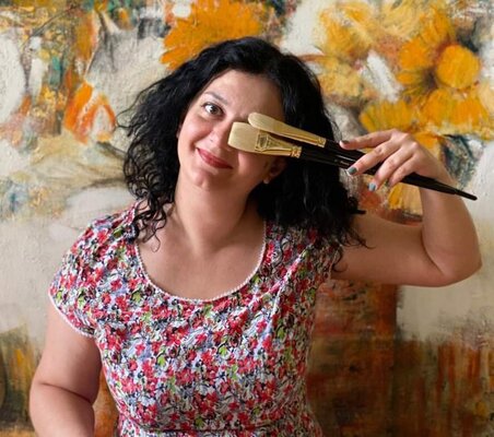Anna Soghomonyan in the Studio