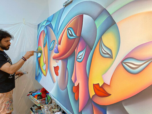 Hani Badawi Leo in the Studio: Atelier Hani Badawi Leo - "Visions"