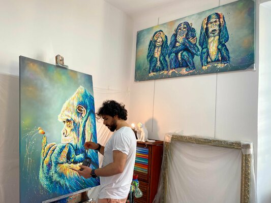 Hani Badawi Leo in the Studio: Atelier Hani Badawi Leo - "Gorilla with butterfly" and "I don't see, I don't hear, I don't speak - I can't breathe" artworks