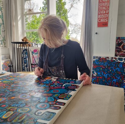 Gabriele Bruns in the Studio