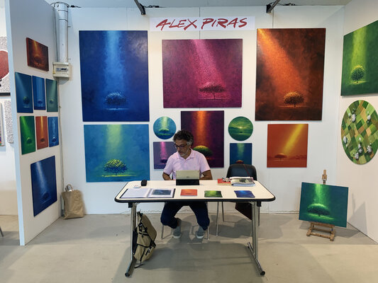 Alessandro Piras in the Studio: September 2021 here I am at Forlì Art Fair with my personal stand dedicated to all of my paintings dealing with enlightened trees.