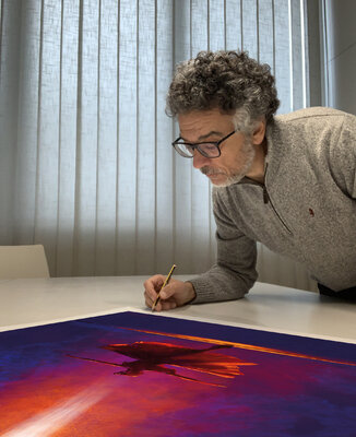 Alessandro Piras in the Studio: Signing my digital print on canvas.