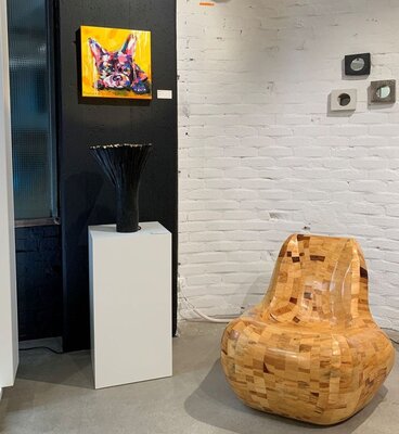 Aliaksandra Tsesarskaya in the Studio: Stilwerk Berlin / SINGULART Store in Berlin, stilwerk Berlín, Kantgaragen - Berlín, Alemania