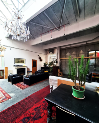 Ilo Dwingelo in the Studio: Studio-Space/ Innenraum Atelier