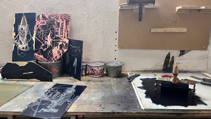 Andreas Kramer in the Studio: Holzschnittwerkstatt