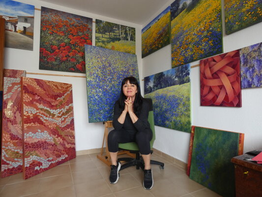 Felicia Trales in the Studio