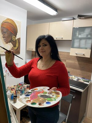 Eka Peradze in the Studio