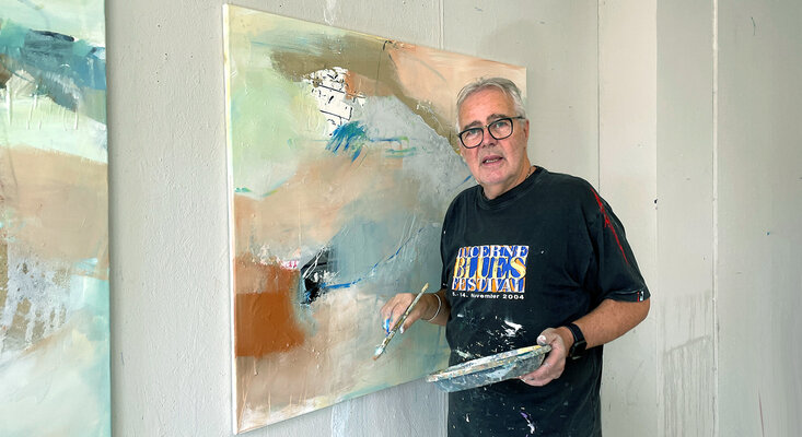 Robert Süess in the Studio: Kreativarbeit im Atelier