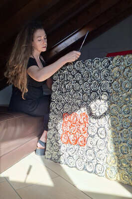 CLAUDIA AMADESI in the Studio: Rose - composizione - ritocco