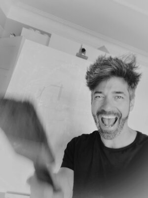 Marco Opel in the Studio