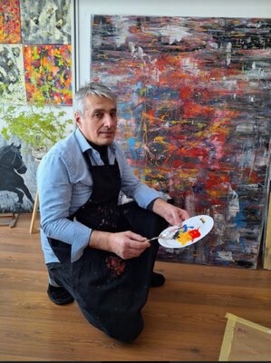 Igor Kotnik in the Studio