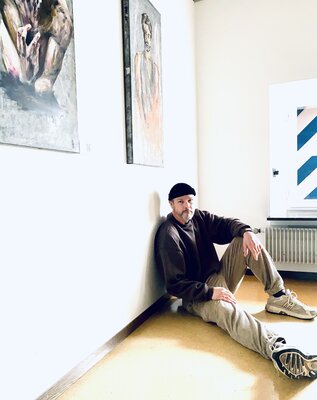 Ralph Schulz in the Studio