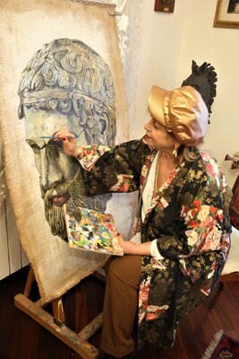 ELVIRA SIRIO in the Studio