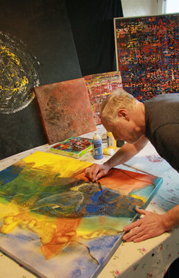 Klaus Angeli in the Studio
